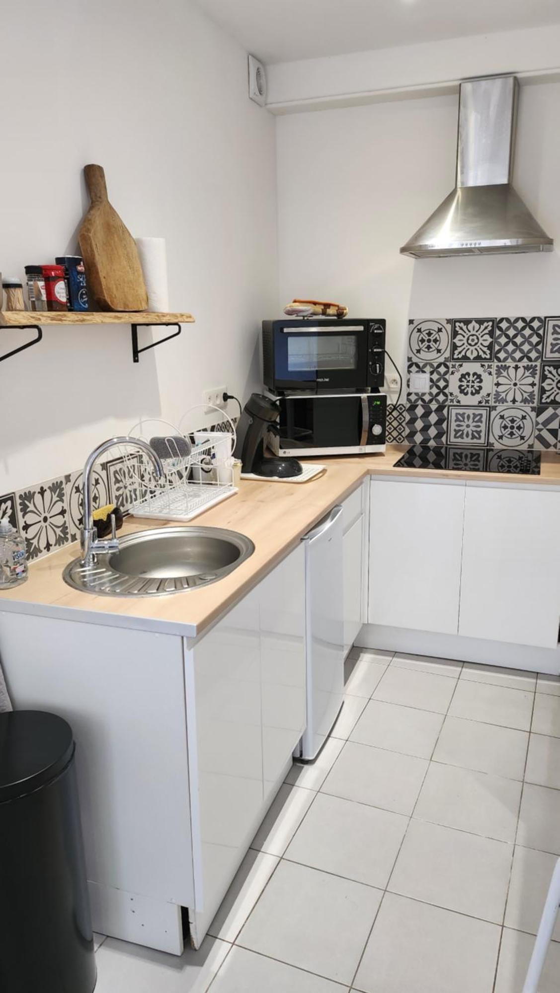 Joli Studio En Centre Ville Faremoutiers Exteriör bild
